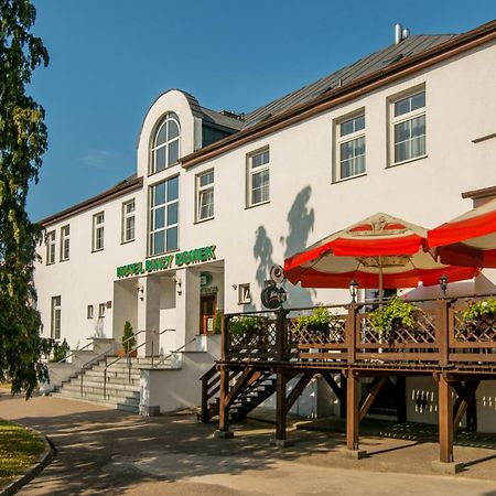 Hotel Bialy Domek Валч Екстер'єр фото